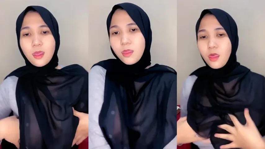 Bokep Indo Tante Jilbab Hitam Busana Transparan